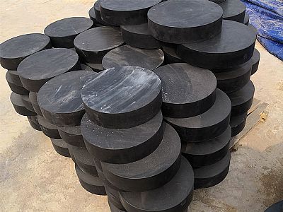 雁塔区板式橡胶支座由若干层橡胶片与薄钢板经加压硫化